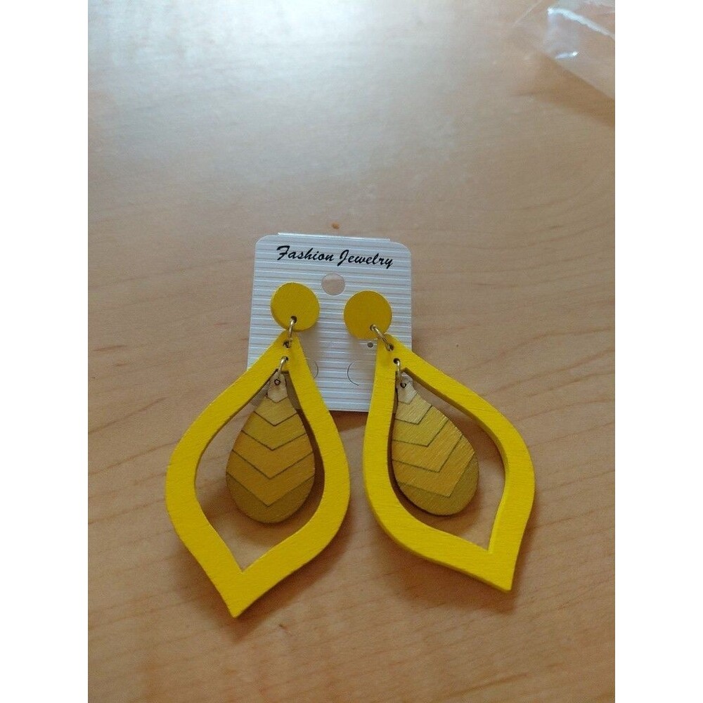 Wooden Boho Vintage Look Large Earring Set Yellow Post Back Dangle Teardrops